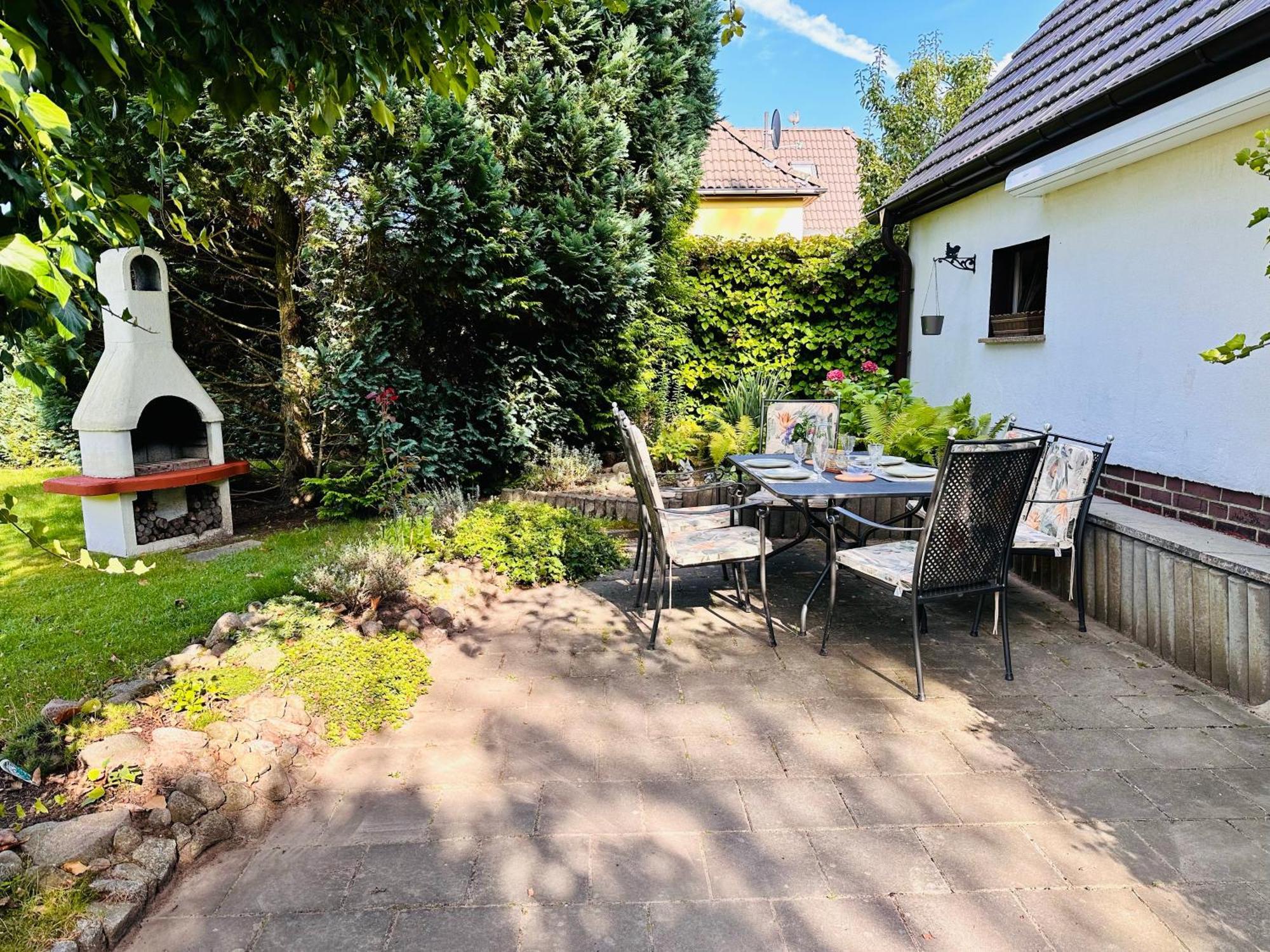 Perfekte Auszeit - Charmantes Ferienhaus Neuenhagen Bei Berlin Dış mekan fotoğraf