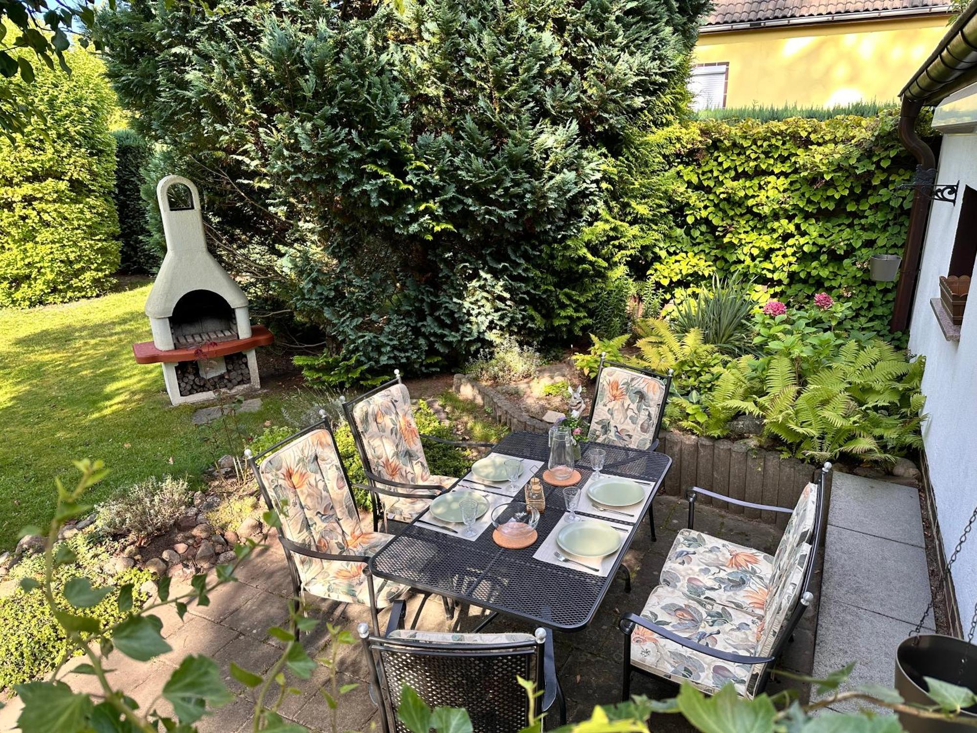 Perfekte Auszeit - Charmantes Ferienhaus Neuenhagen Bei Berlin Dış mekan fotoğraf